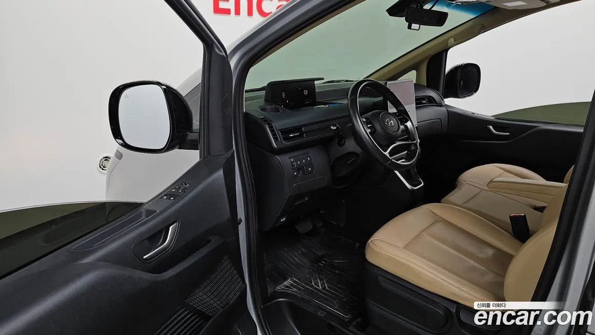 Hyundai Staria 2023 из KR, фото 9