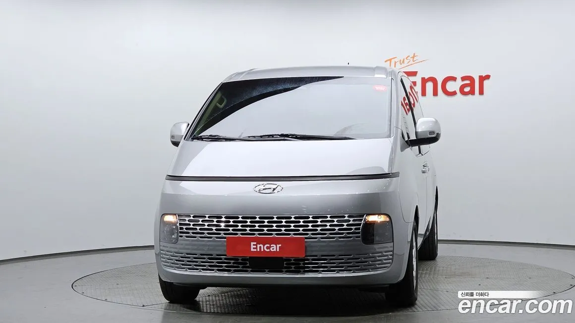 Hyundai Staria 2023 из KR, фото 4