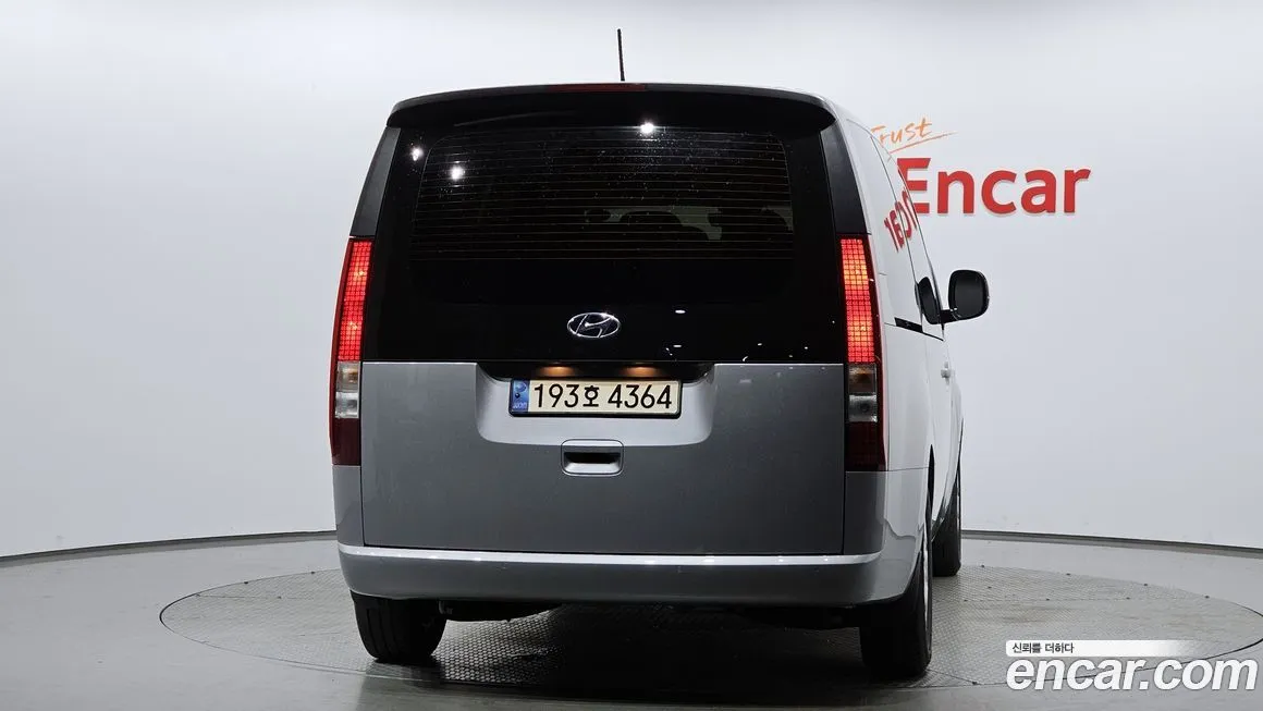 Hyundai Staria 2023 из KR, фото 6