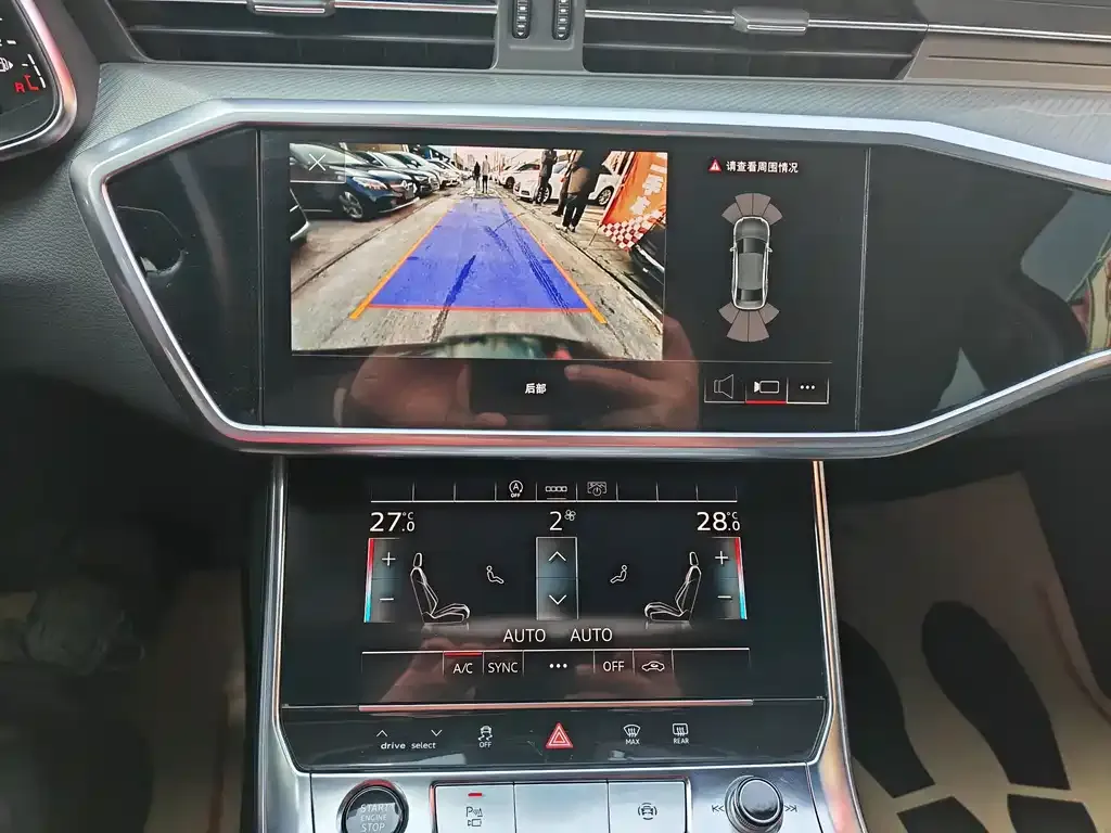 Audi A6L 2022 из CN, фото 4