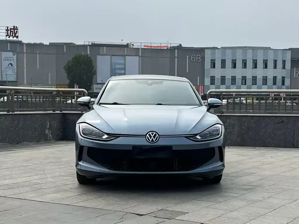 Volkswagen Lamando 2023 из CN, фото 10