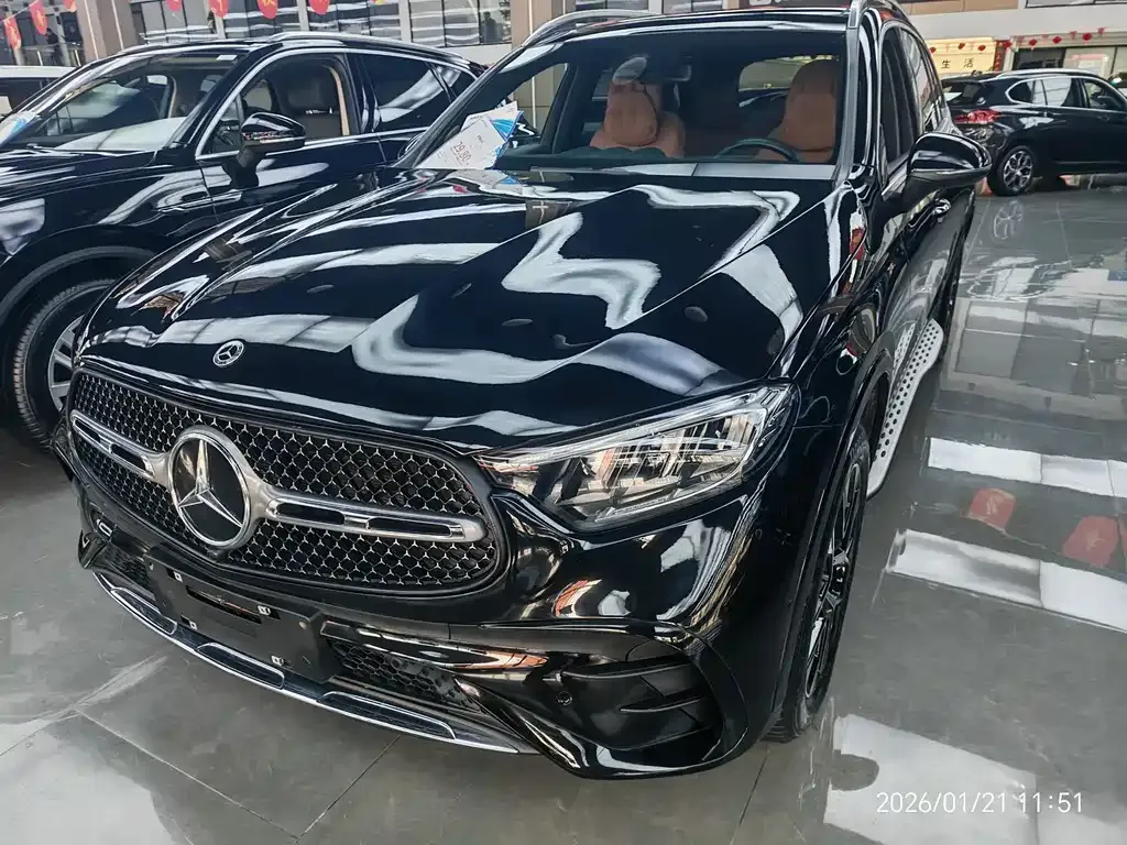 Mercedes-Benz GLC 2023 из CN, фото 1