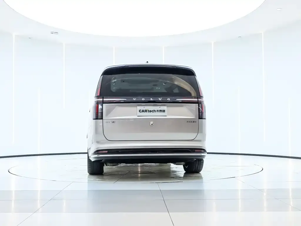 Volvo EM90 2025 из CN, фото 9