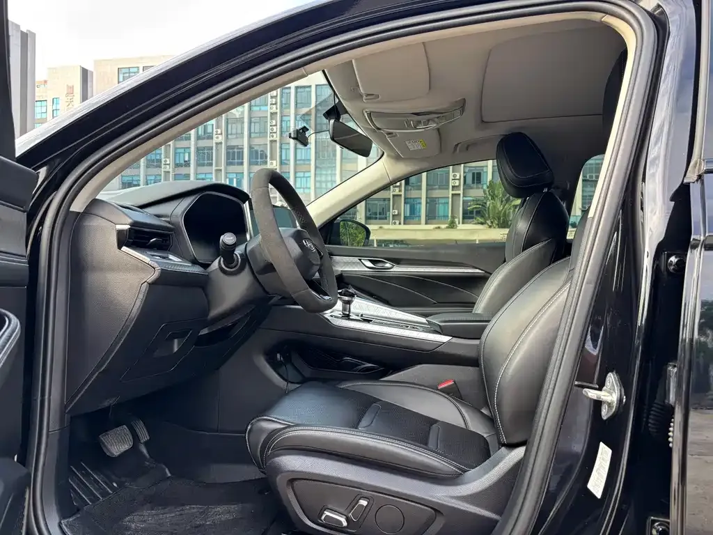 Geely Xingrui 2021 из CN, фото 2
