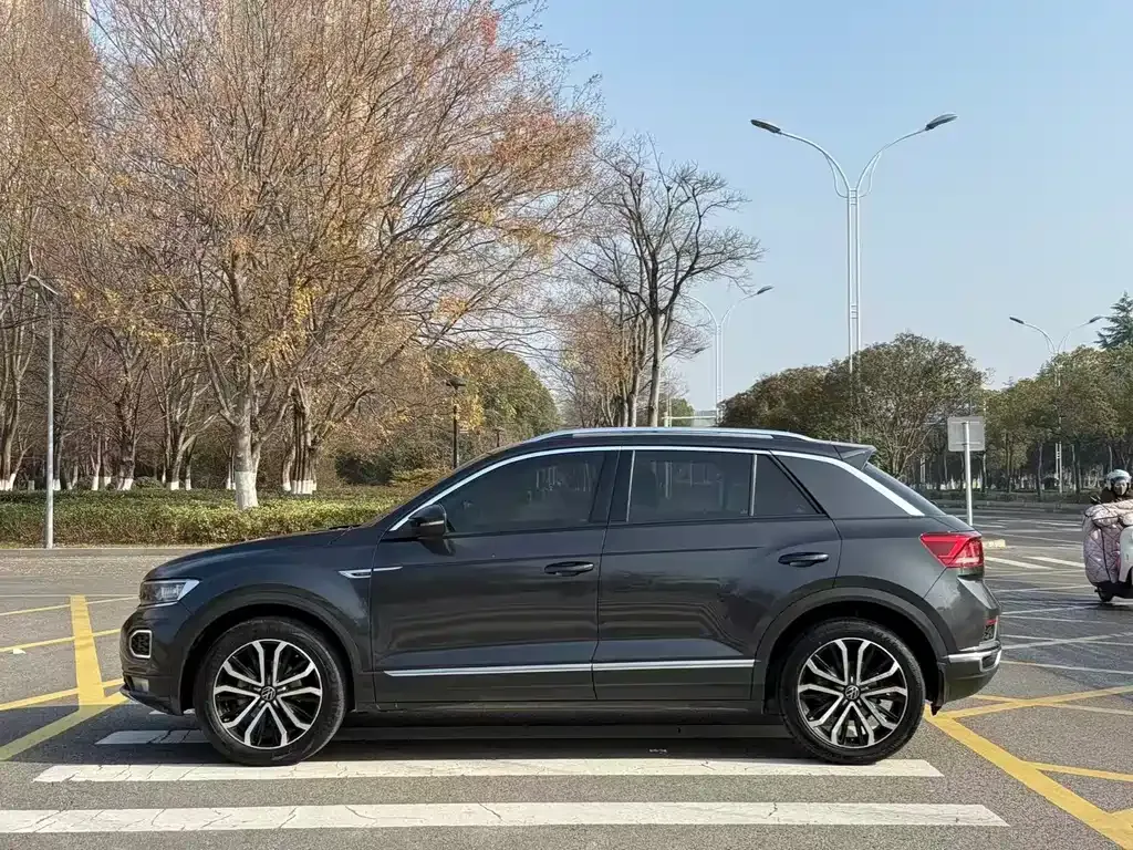 Volkswagen T-Roc 2021 из CN, фото 4
