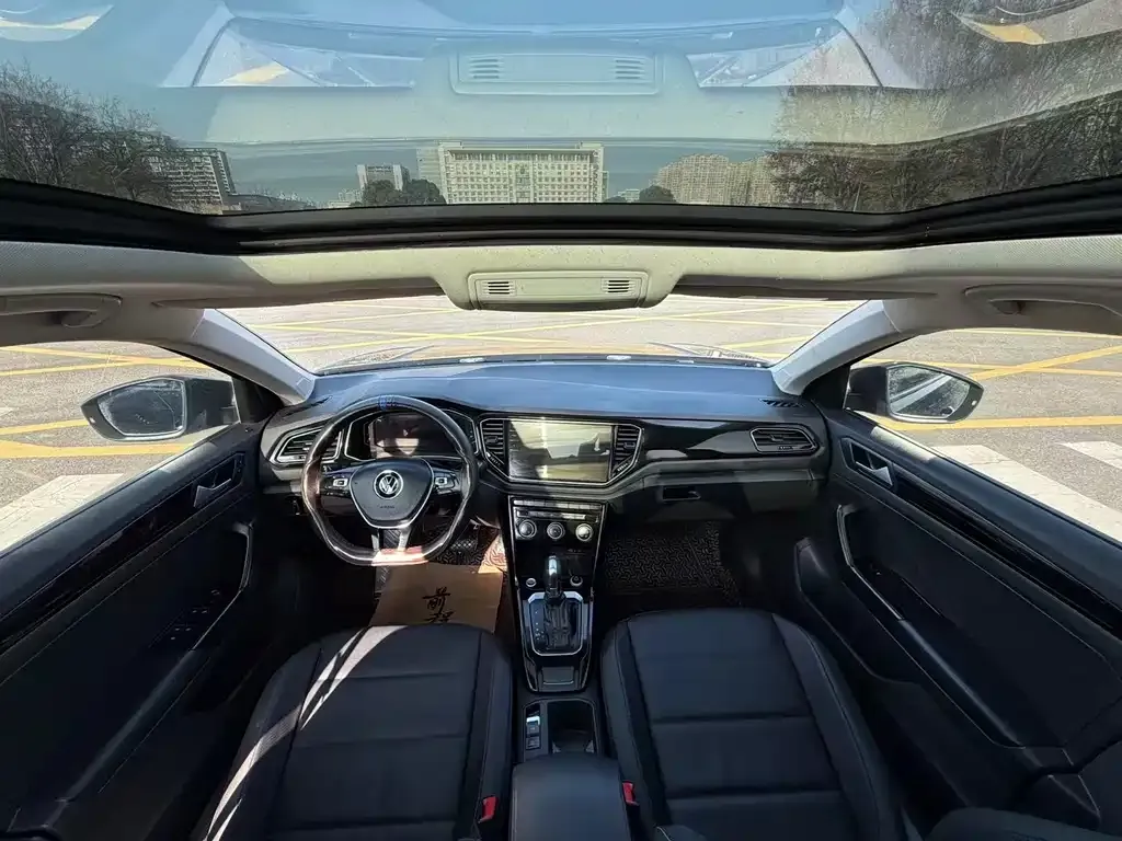 Volkswagen T-Roc 2021 из CN, фото 7