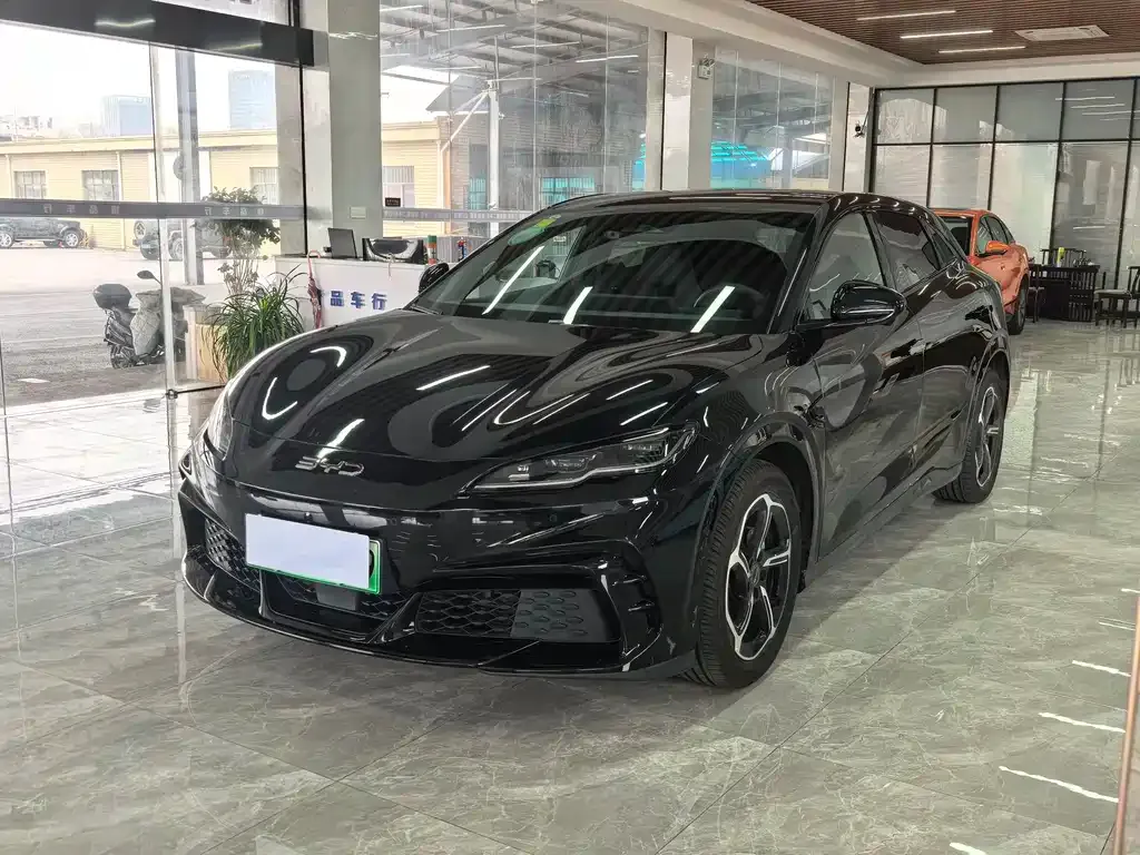 BYD Seal 06GT — фото 1