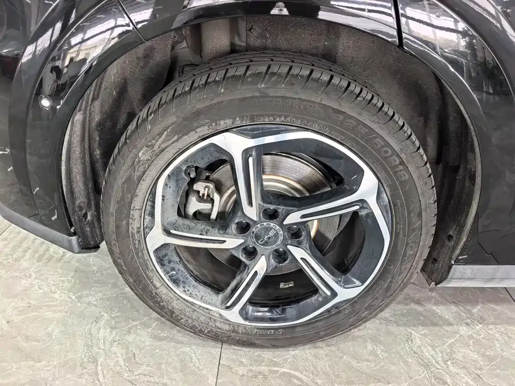 BYD Seal 06GT — фото 8