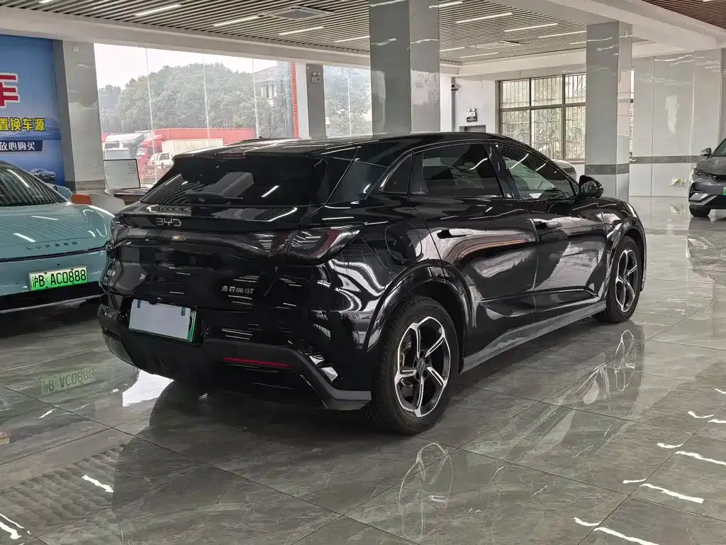 BYD Seal 06GT — фото 4