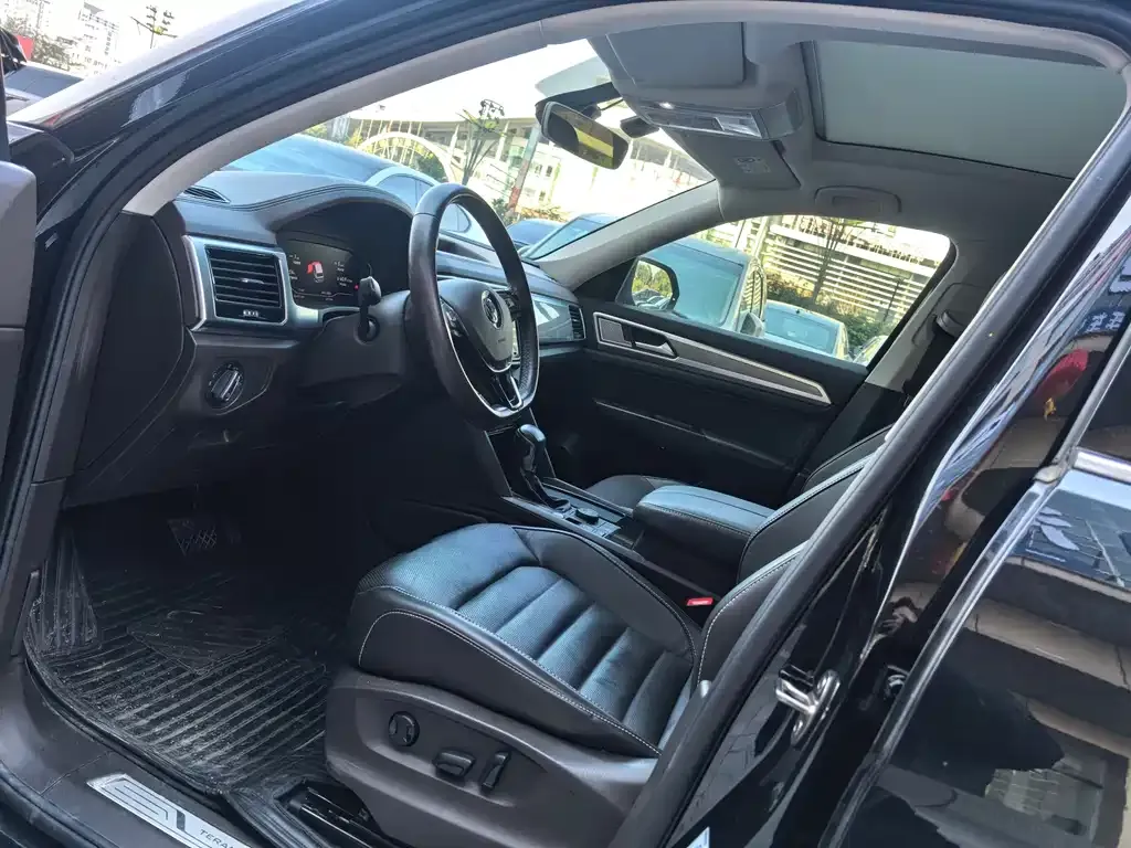 Volkswagen Teramont 2021 из CN, фото 4