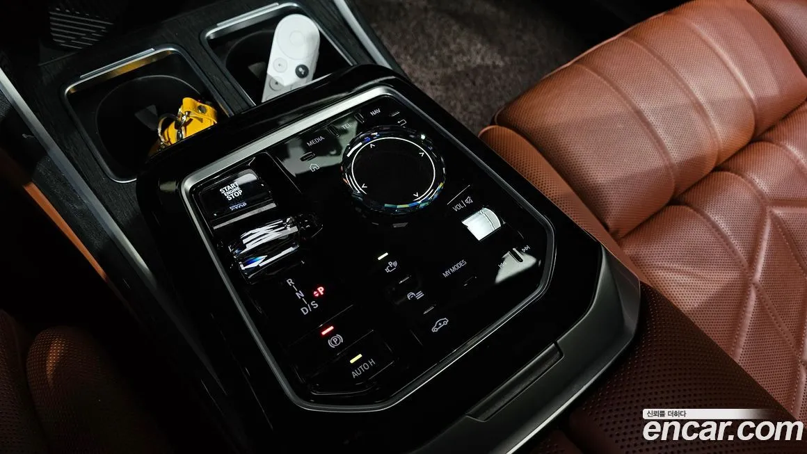 BMW 7-Series 2023 из KR, фото 8
