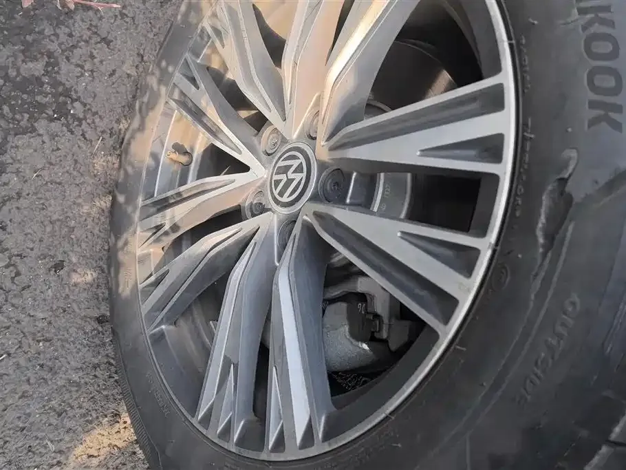 Volkswagen Magotan 2024 из CN, фото 7