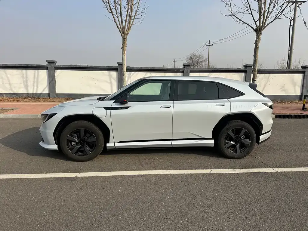 Honda P7 2025 из CN, фото 2