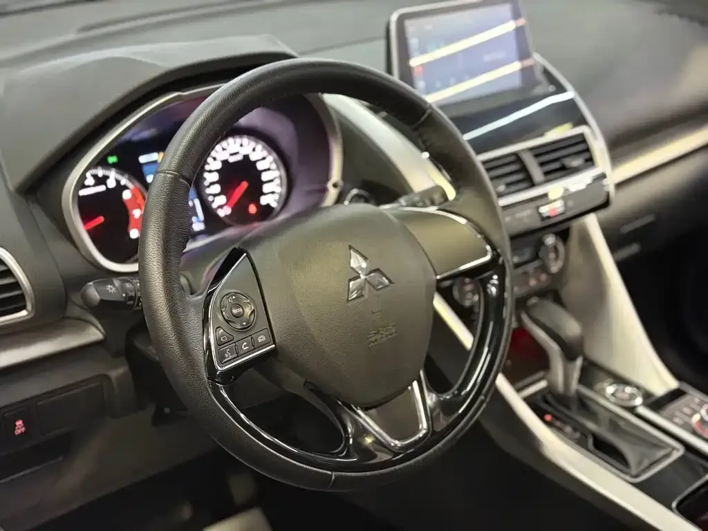 Mitsubishi Eclipse Cross 2022 из CN, фото 4