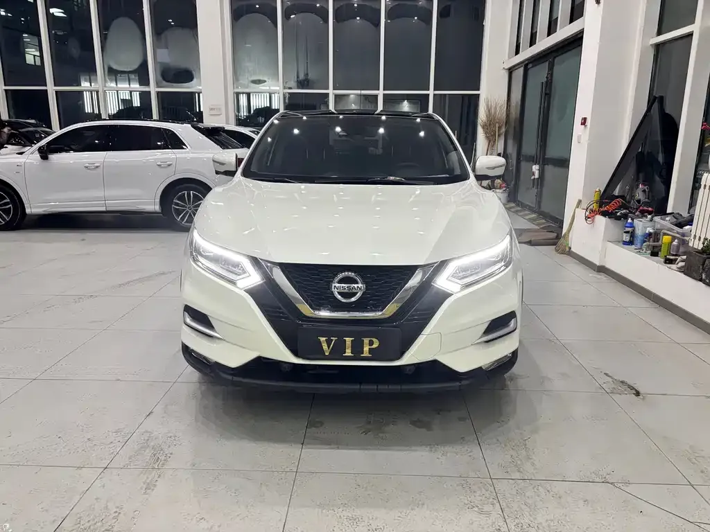 Nissan Qashqai 2021 из CN, фото 1