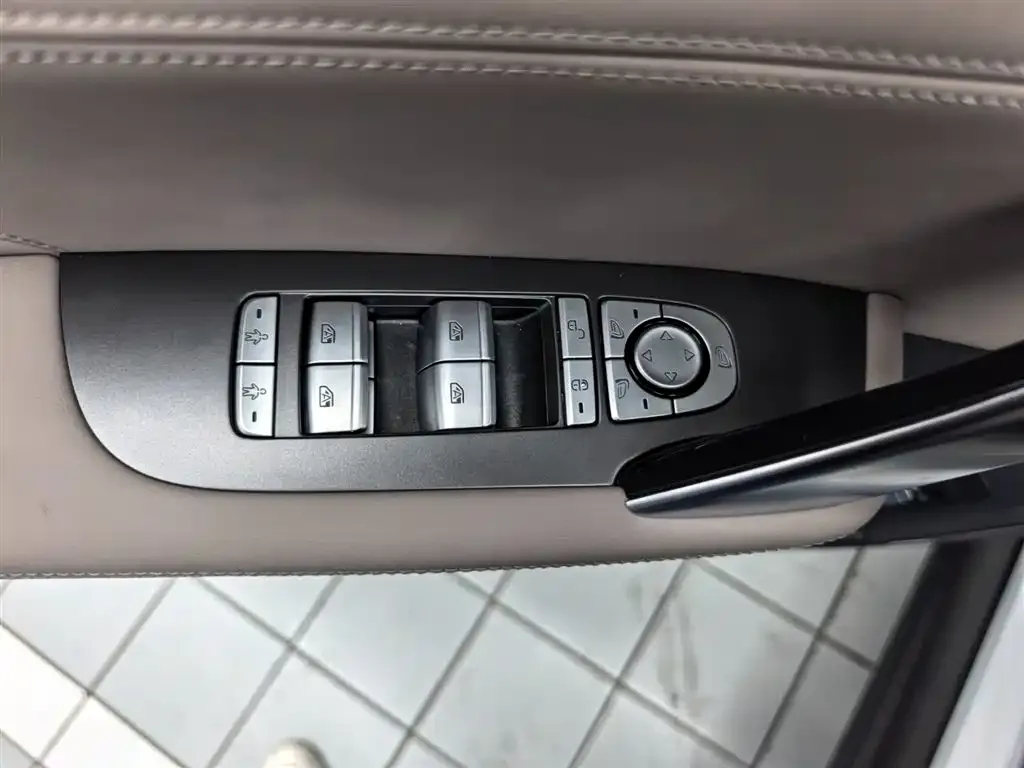 BYD Tang New Energy 2025 из CN, фото 4