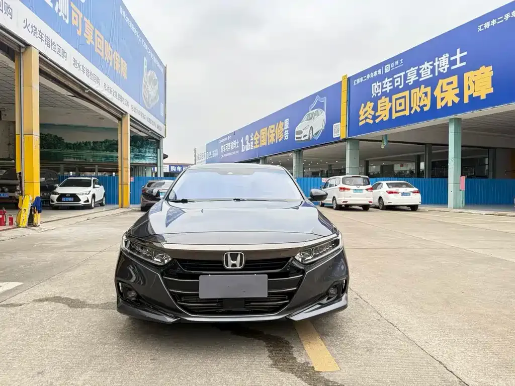 Honda Accord — фото 3