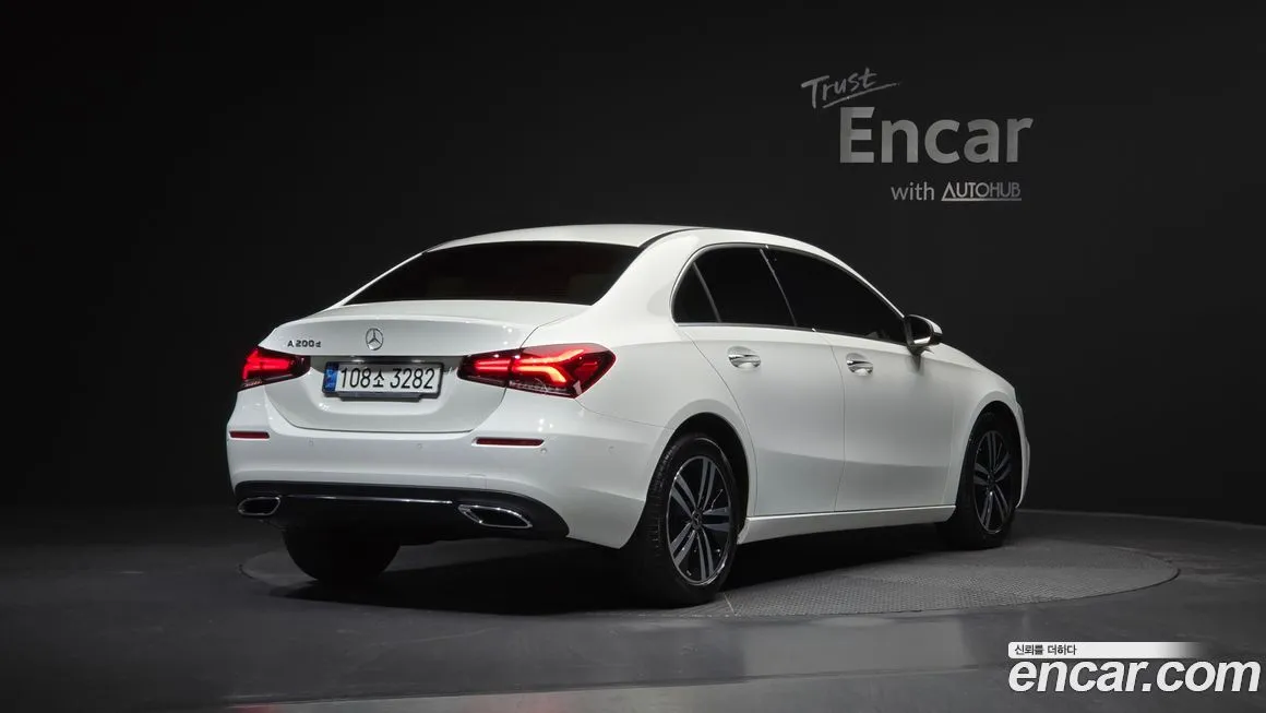 Mercedes-Benz A-Class — фото 6