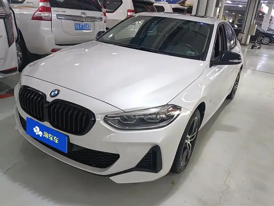 BMW 1 Series — фото 1