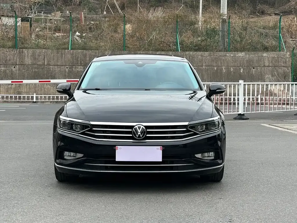 Volkswagen Magotan 2022 из CN, фото 10