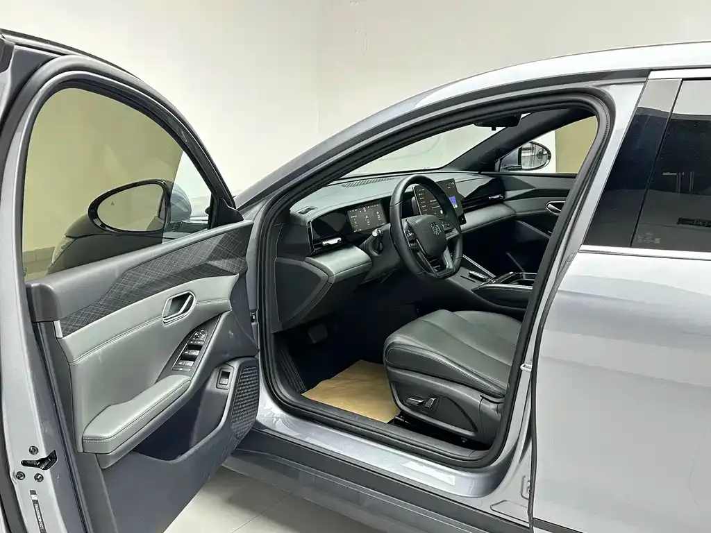 BYD Qin L 2025 из CN, фото 8