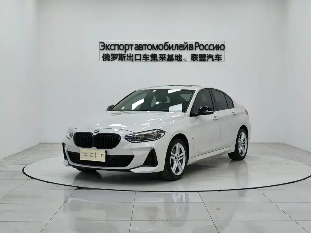 BMW 1 Series — фото 1