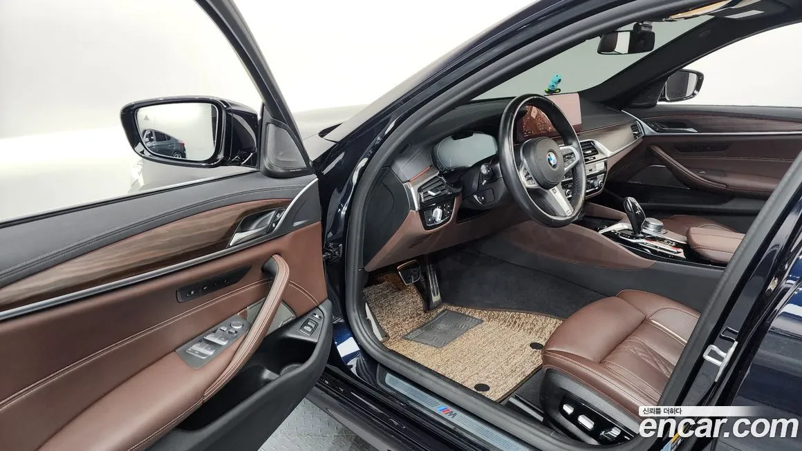 BMW 5-Series 2021 из KR, фото 7