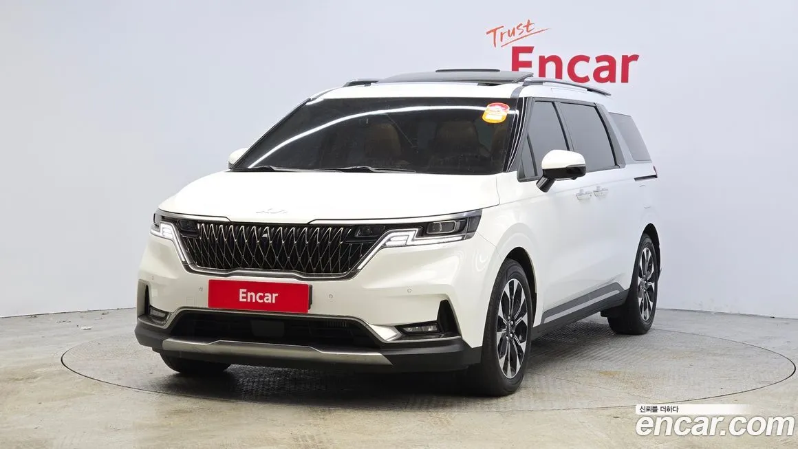 Kia Carnival 2023 из KR, фото 1