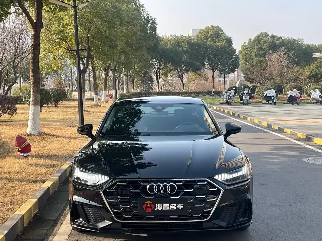 Audi A7 — фото 8