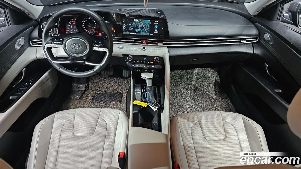 Hyundai AVANTE 2023 из KR, фото 3