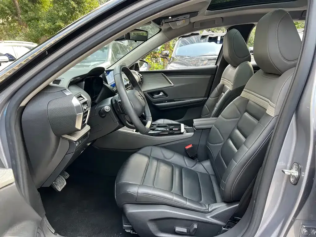 Citroen C5 X 2022 из CN, фото 7