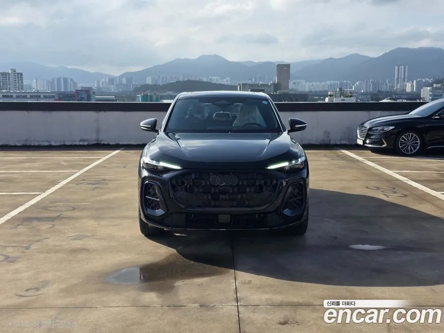 Audi Q5 2025 из KR, фото 1