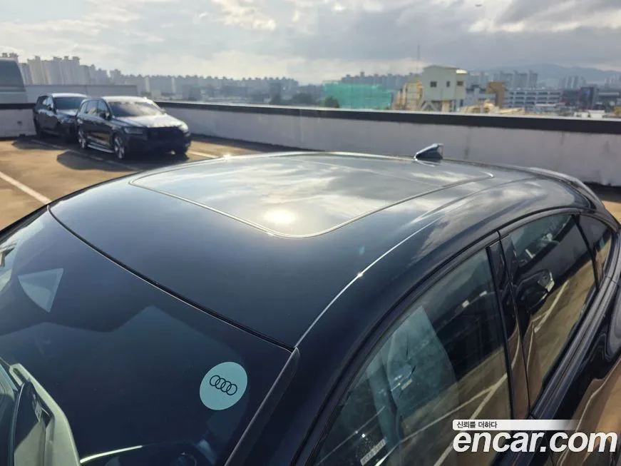 Audi Q5 2025 из KR, фото 7