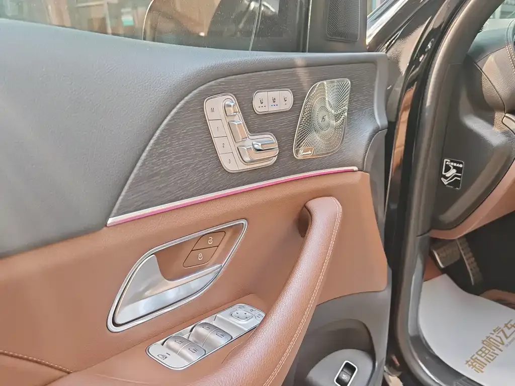Mercedes-Benz GLS 2024 из CN, фото 6