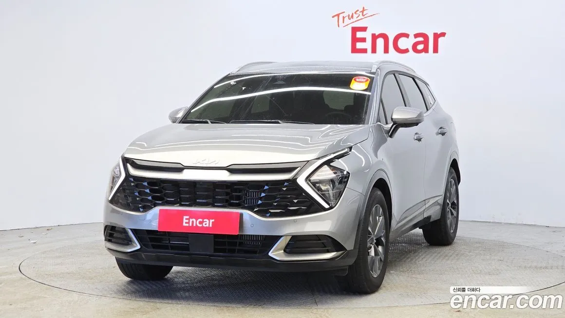 Kia Sportage — фото 1