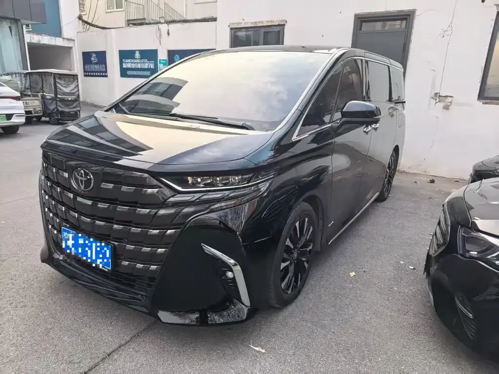Toyota Alphard 2024 из CN, фото 1