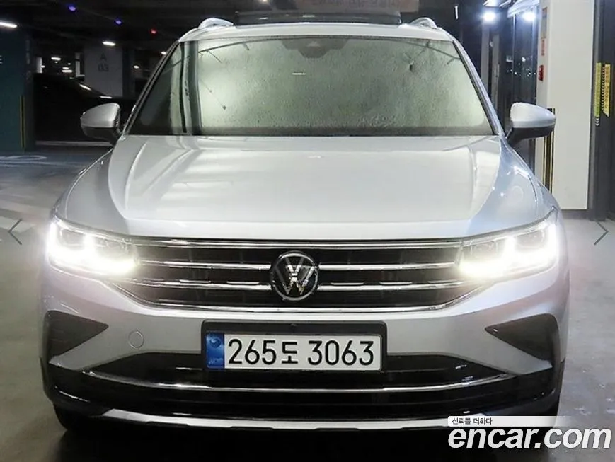 Volkswagen Tiguan — фото 8