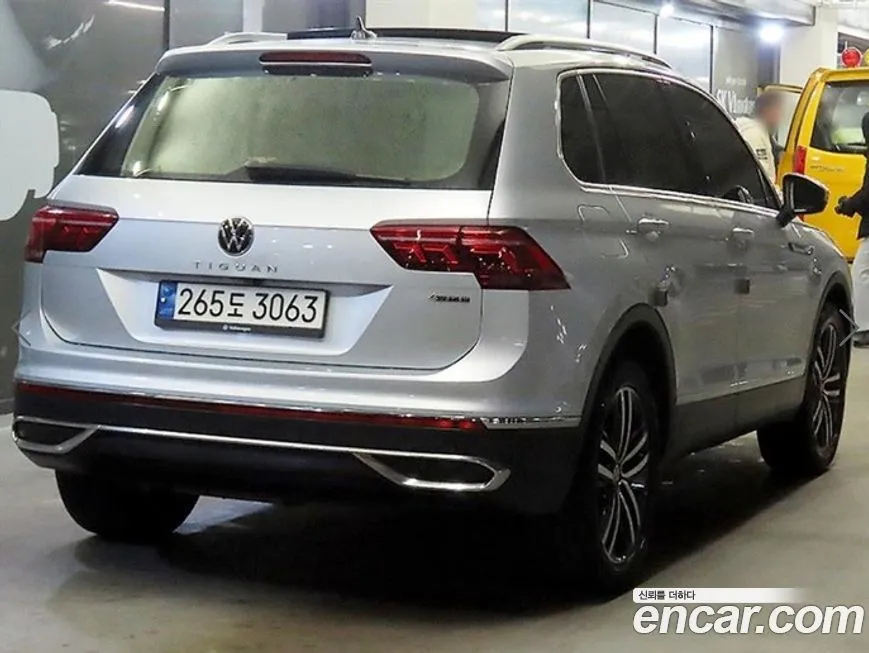 Volkswagen Tiguan — фото 4