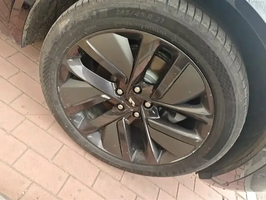 Li Auto L8 2025 из CN, фото 7