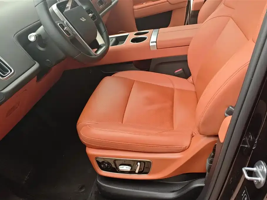 Li Auto L8 2025 из CN, фото 4