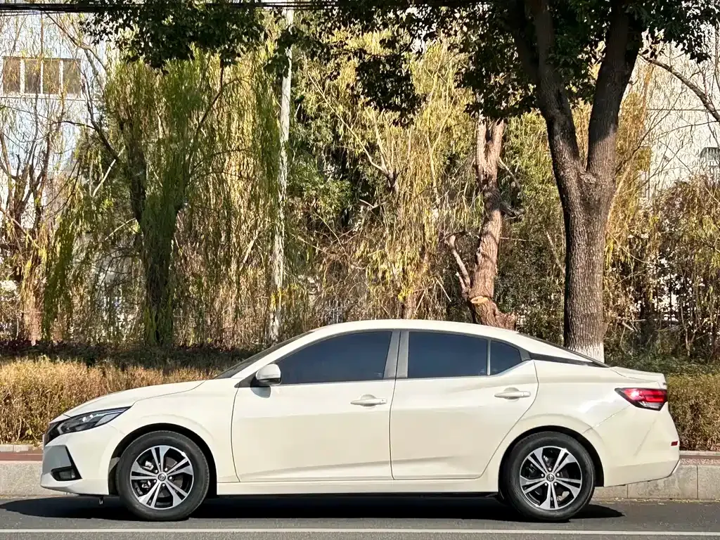 Nissan Sylphy 2022 из CN, фото 10