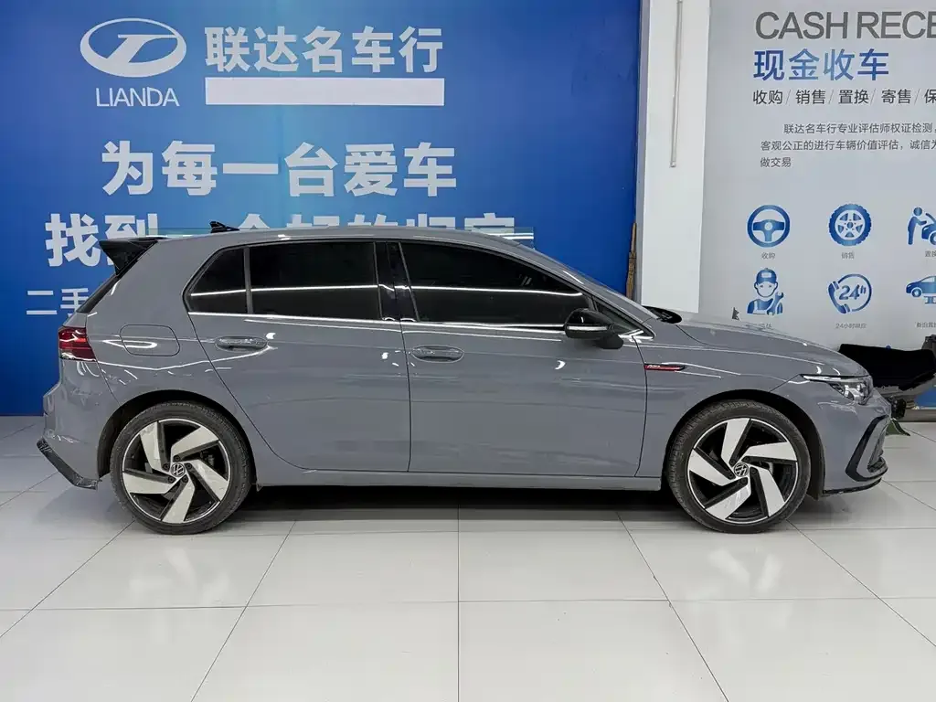 Volkswagen Golf 2022 из CN, фото 7