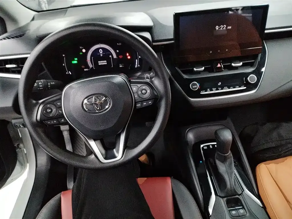Toyota Corolla 2023 из CN, фото 9