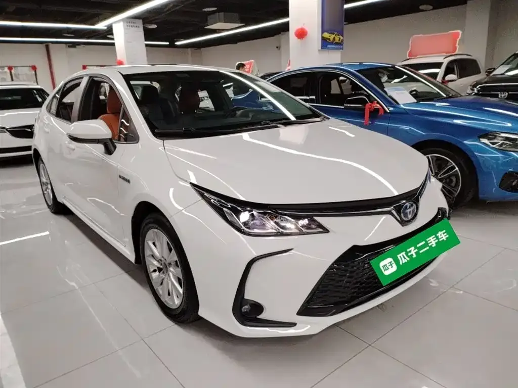 Toyota Corolla 2023 из CN, фото 2
