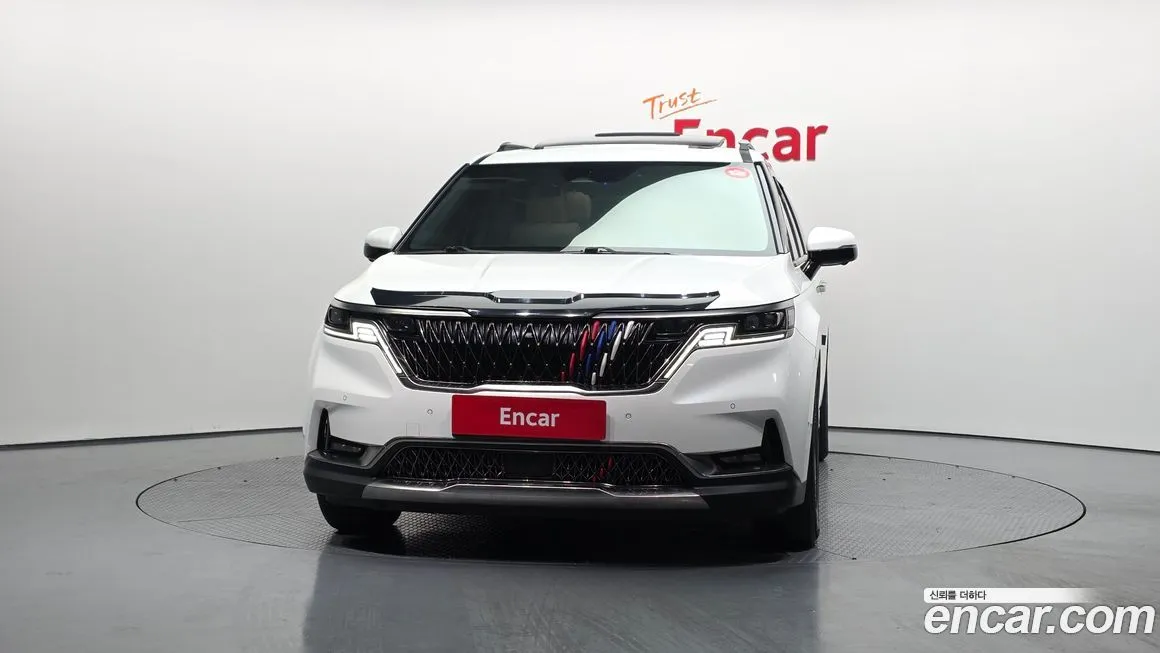 Kia Carnival 2023 из KR, фото 2