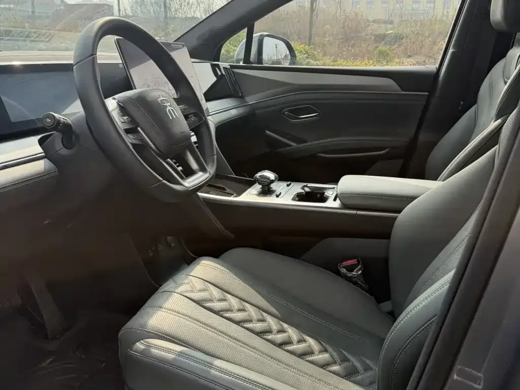 BYD L DM-i 2025 из CN, фото 4