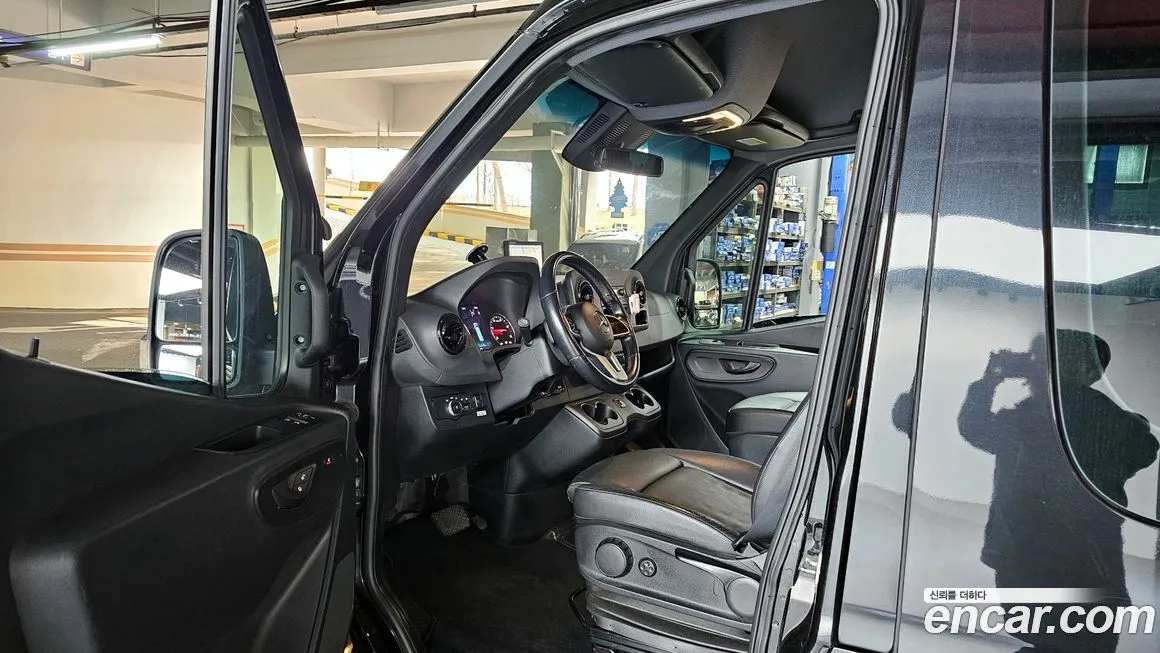 Mercedes-Benz Sprinter 2021 из KR, фото 8