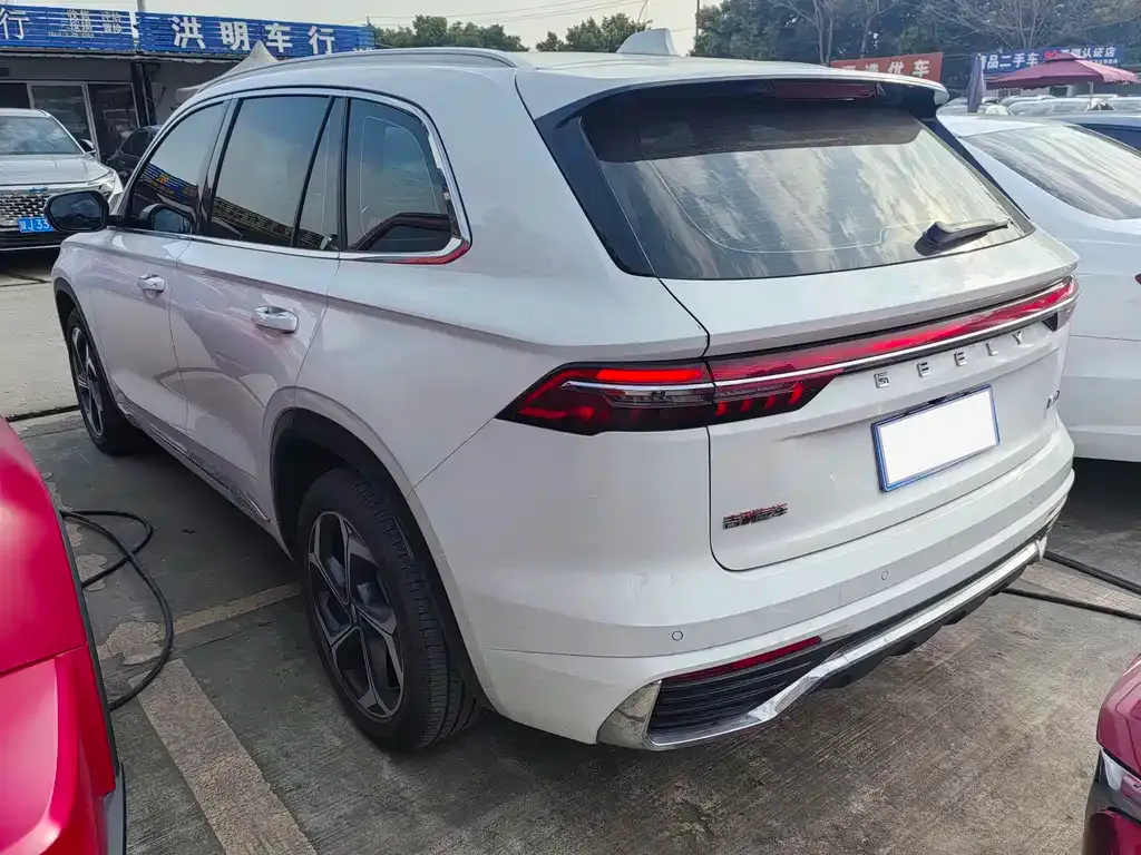 Geely Xingyue L 2021 из CN, фото 2