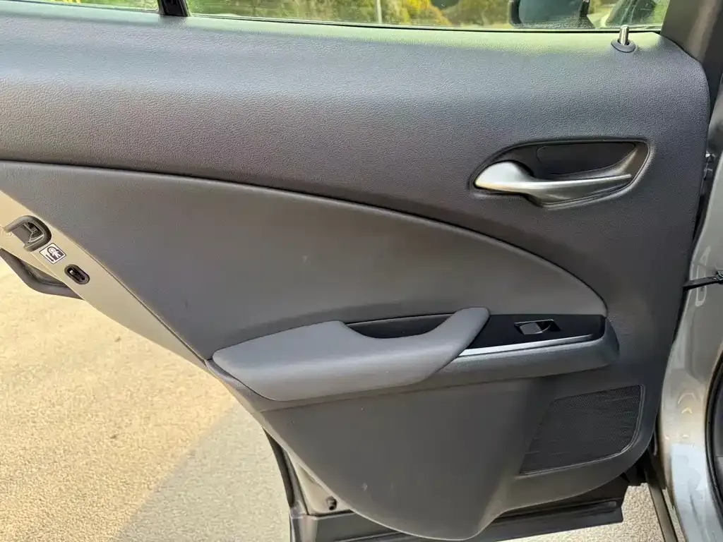 Lexus UX 2022 из CN, фото 3