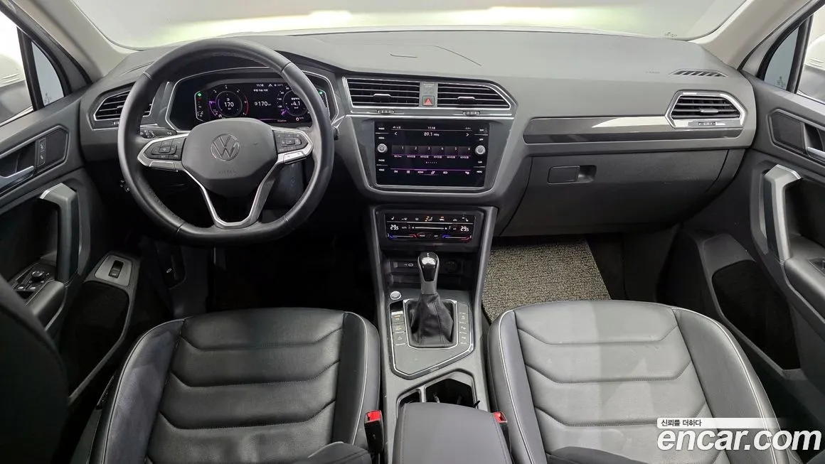 Volkswagen Tiguan 2022 из KR, фото 10